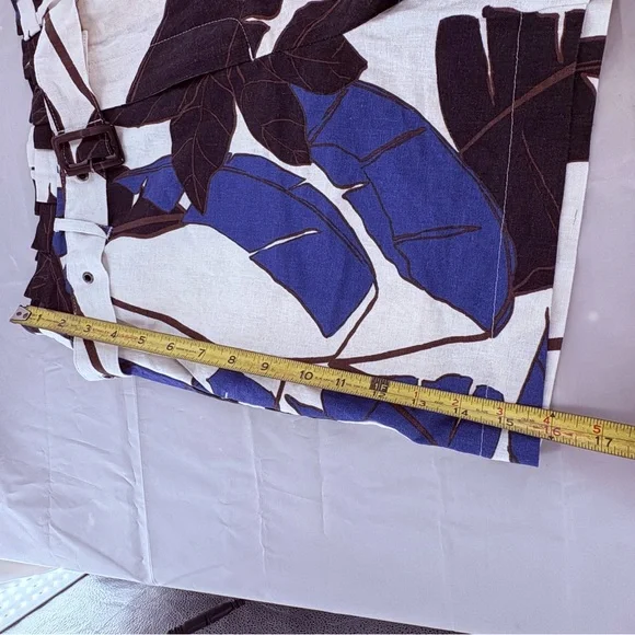 Sofia by Sofia Vergara Tropical Botanical Belted High Waist Shorts Size 4 - Picture 8 of 9